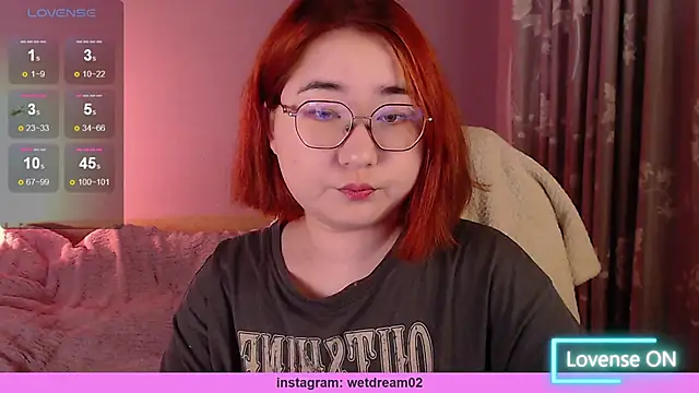 Sexy Peachy online show from October 28, 7:34 am