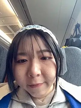 Snapshot of piffydream chatting on February 21, 3:51 am piffydream online show from February 21, 3:51 am