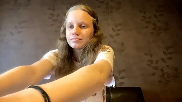 GlyndaCaver online show from September 28, 11:15 am