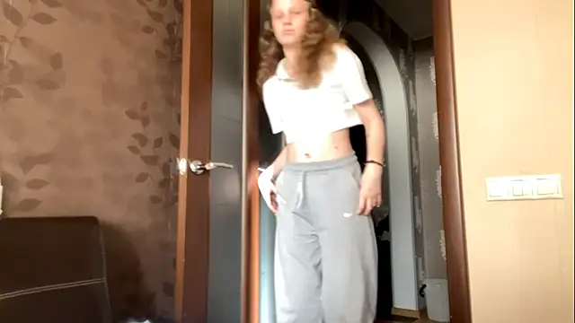 GlyndaCaver online show from October 12, 12:26 pm