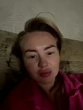 MartaLuna  online show from October 1, 7:20 pm