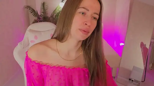 bella li   online show from February 5, 1:32 am