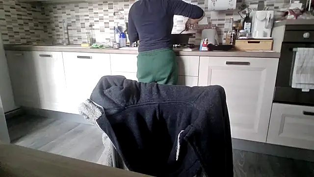 Camaleontica online show from October 31, 11:11 am