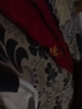 Indianboy9527 online show from April 7, 1:44 pm