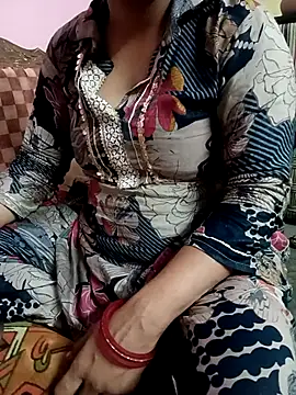 Snapshot of Moni_6969 chatting on September 15, 7:19 am Moni 6969 online show from September 15, 7:19 am