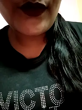 Snapshot of Moni_6969 chatting on September 18, 11:12 am Moni 6969 online show from September 18, 11:12 am