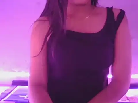 Snapshot of Moni_6969 chatting on November 17, 5:30 pm Moni 6969 online show from November 17, 5:30 pm