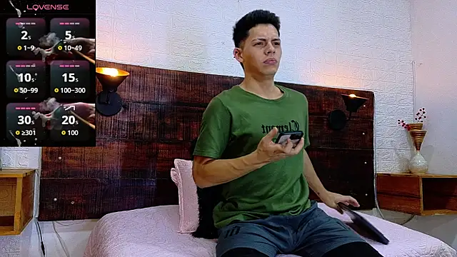 JhosuaVega online show from October 7, 7:00 pm