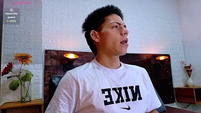 JhosuaVega online show from November 8, 9:35 pm