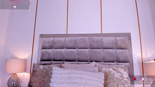 DakotaWangi online show from April 16, 3:29 am