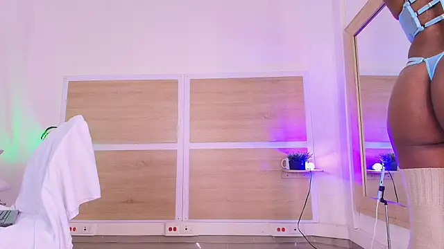 ValeryCortezm online show from January 17, 1:05 pm