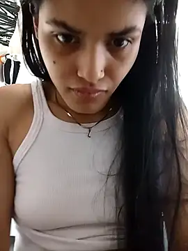 Isa Rouse   online show from November 18, 3:38 pm