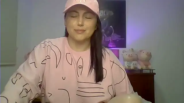 Snapshot of Venusina_07 chatting on June 21, 6:16 am Venusina 07 online show from June 21, 6:16 am