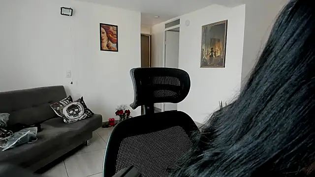 Unatatuada online show from March 26, 2:11 pm