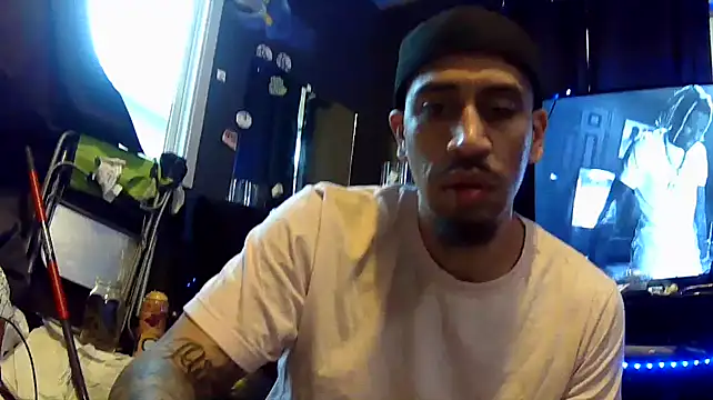 busnfatnutsLildee online show from November 22, 12:31 am