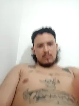 Snapshot of KH47 chatting on December 4, 4:33 am KH47 online show from December 4, 4:33 am