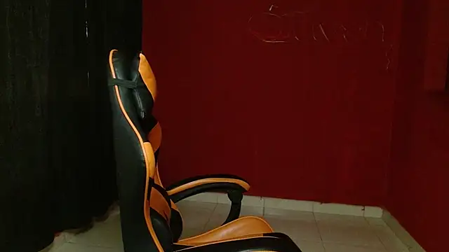 Snapshot of stvn_hot chatting on September 23, 10:35 pm stvn hot online show from September 23, 10:35 pm