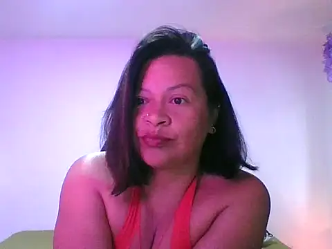 adri89-g online show from October 16, 11:33 am