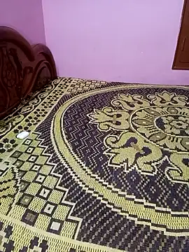 KannadaTamilTeluguBeauty online show from November 11, 8:09 pm