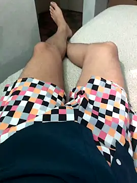 Jonpideme online show from November 4, 4:50 pm