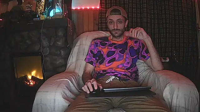 Snapshot of HarmoniousPhantasm3 chatting on February 24, 11:58 pm HarmoniousPhantasm3 online show from February 24, 11:58 pm