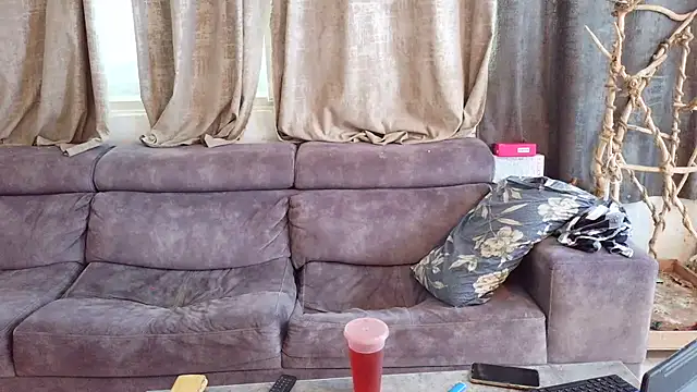 Alexis21821 online show from February 27, 8:14 am