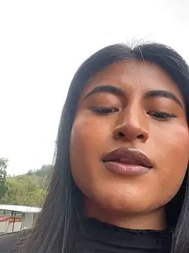 Snapshot of Michelle_Narvaez chatting on March 25, 10:05 pm Michelle Narvaez online show from March 25, 10:05 pm