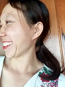 bonnie-00 online show from September 24, 3:32 am