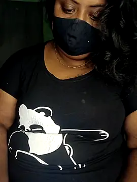 Snapshot of sonali134 chatting on October 13, 5:57 pm sonali134 online show from October 13, 5:57 pm