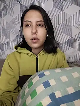 scarletoficial online show from July 5, 1:56 am