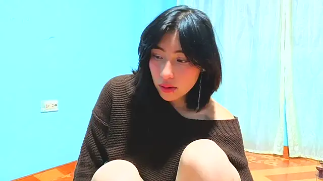 Sullyoonn online show from April 11, 5:12 am