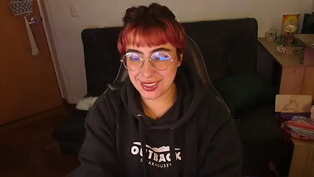 Miacatsito3 online show from January 15, 7:24 am