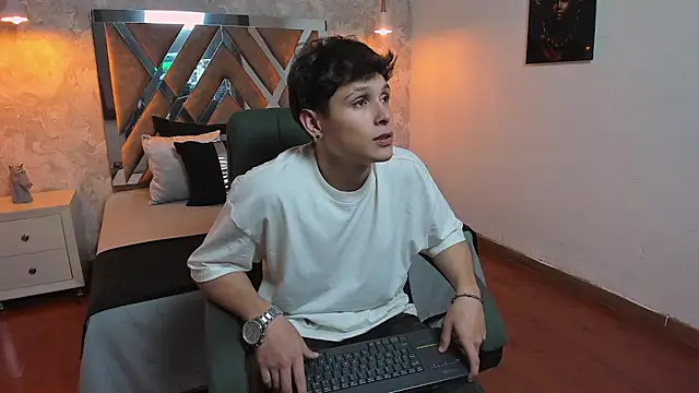 kraven lust online show from September 14, 3:05 am