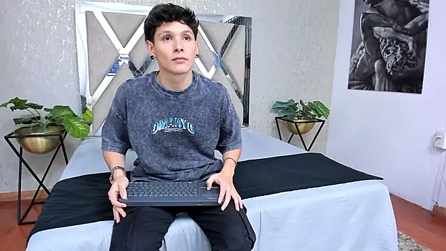 kraven lust online show from October 19, 3:07 am