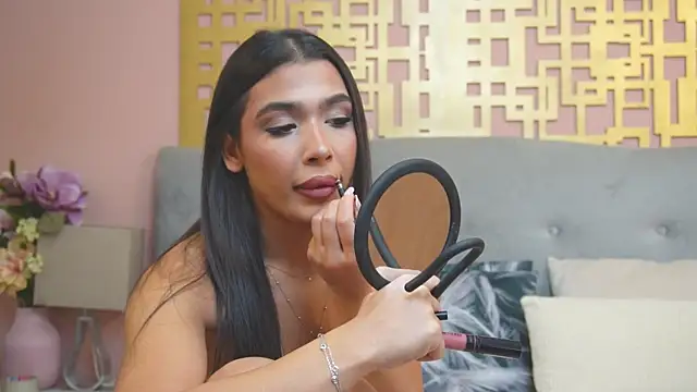 MyaMuse online show from December 4, 8:12 am