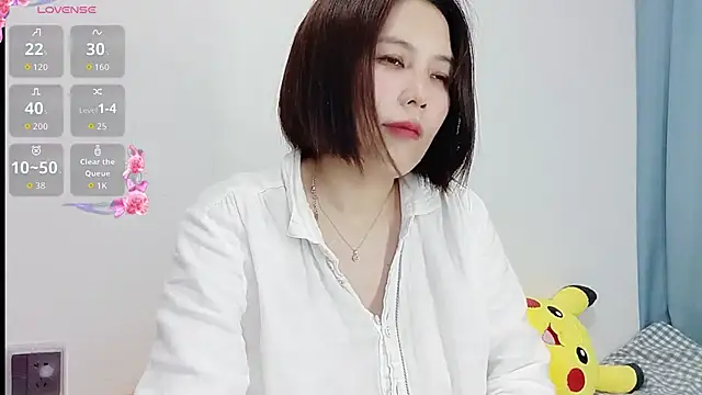 Snapshot of Miraitowa_ chatting on June 26, 4:11 pm Miraitowa online show from June 26, 4:11 pm
