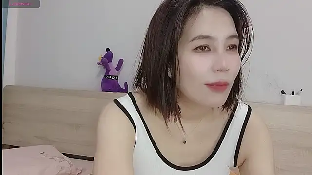 Snapshot of Miraitowa_ chatting on July 20, 7:33 am Miraitowa online show from July 20, 7:33 am