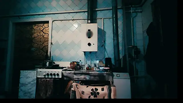 EmmaCat  online show from November 28, 6:49 am