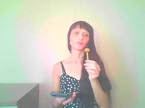 Snapshot of Irivana chatting on October 14, 7:20 am Irivana online show from October 14, 7:20 am