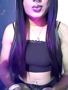 Cutie-Whiskey1 online show from November 24, 7:24 pm