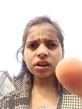 Snapshot of Saloni-Gupta chatting on December 21, 8:10 am Saloni-Gupta online show from December 21, 8:10 am