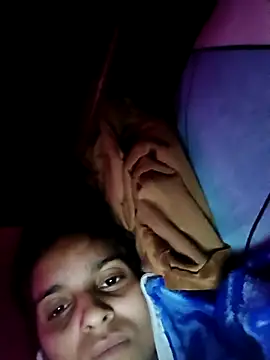 Snapshot of Saloni-Gupta chatting on January 6, 9:29 pm Saloni-Gupta online show from January 6, 9:29 pm