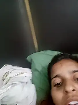 Snapshot of Saloni-Gupta chatting on March 23, 8:46 pm Saloni-Gupta online show from March 23, 8:46 pm