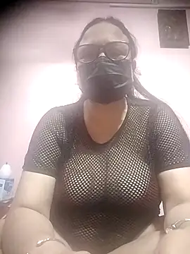 thehotlady online show from October 30, 6:37 am