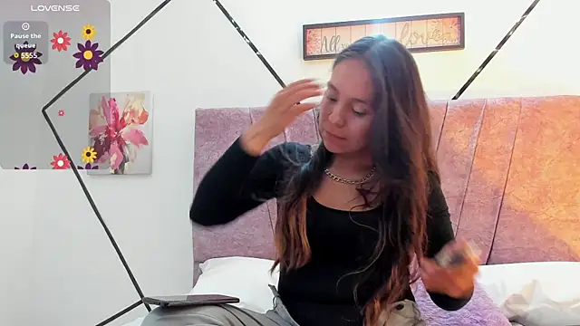 Julieta Lein online show from October 24, 11:23 pm
