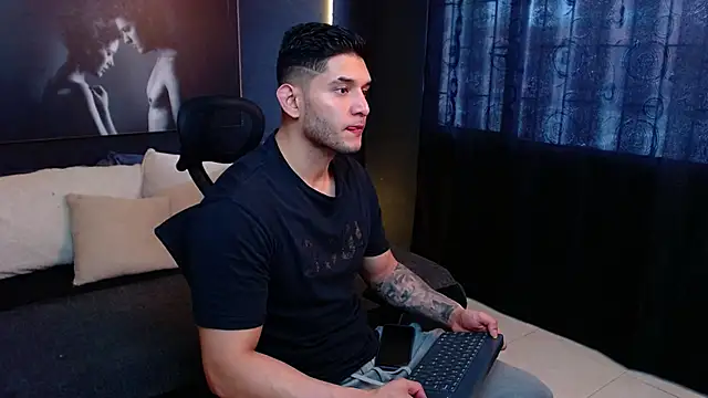 RichardMilleer online show from October 4, 2:59 pm