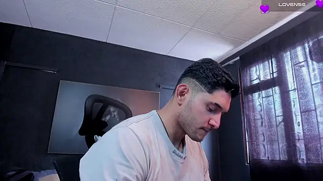 RichardMilleer online show from March 14, 4:45 pm