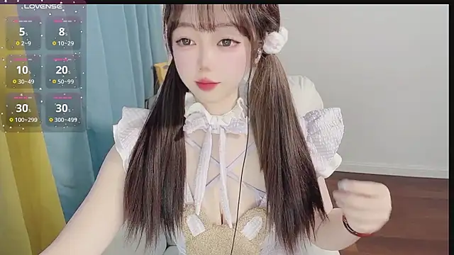 Lucky Cici online show from March 15, 10:38 pm