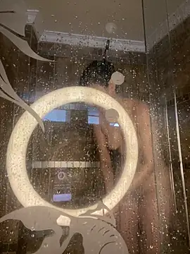 Isabella Montoya online show from October 6, 1:41 pm