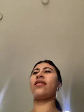 Isabella Montoya online show from October 15, 1:44 pm